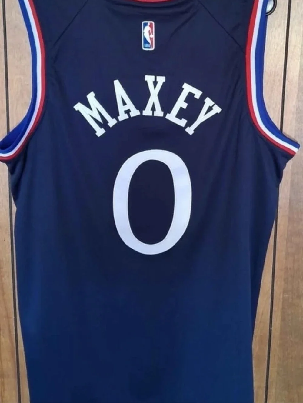 Mystery Sports Card With Tyrese Maxey Philadelphia 76ers Xl Jersey